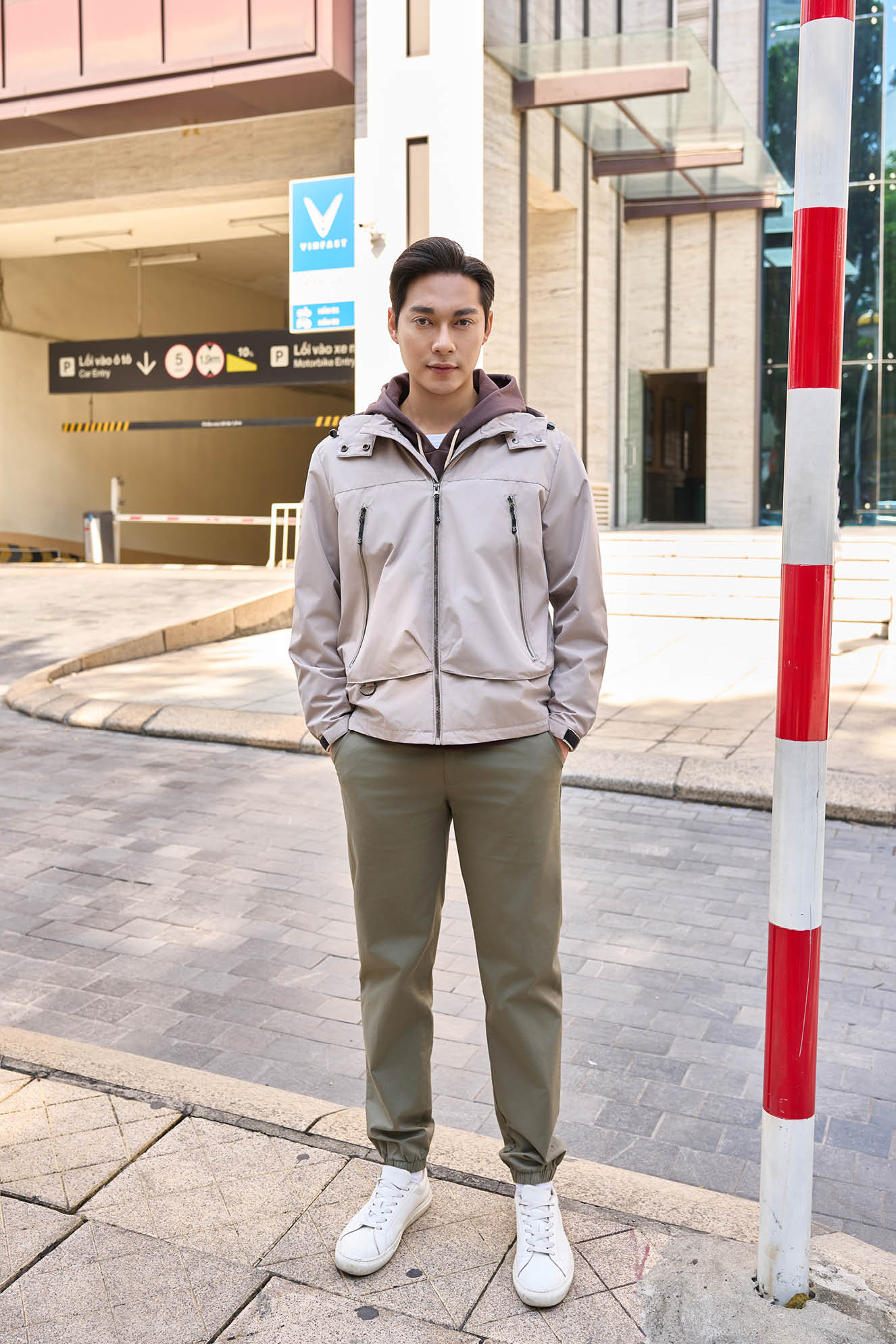 Ảnh của Áo jacket nam 2L 253JM22127-DC37